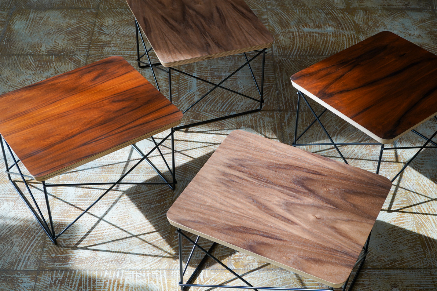 ハーマンミラー(Hermanmiller)イームズLTRT木目販売