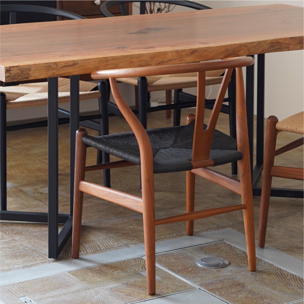 カール・ハンセン＆サン（CARL HANSEN & SON）CH24（Yチェア）ウォールナット/オイル（ブラックペーパーコード）SH43cm