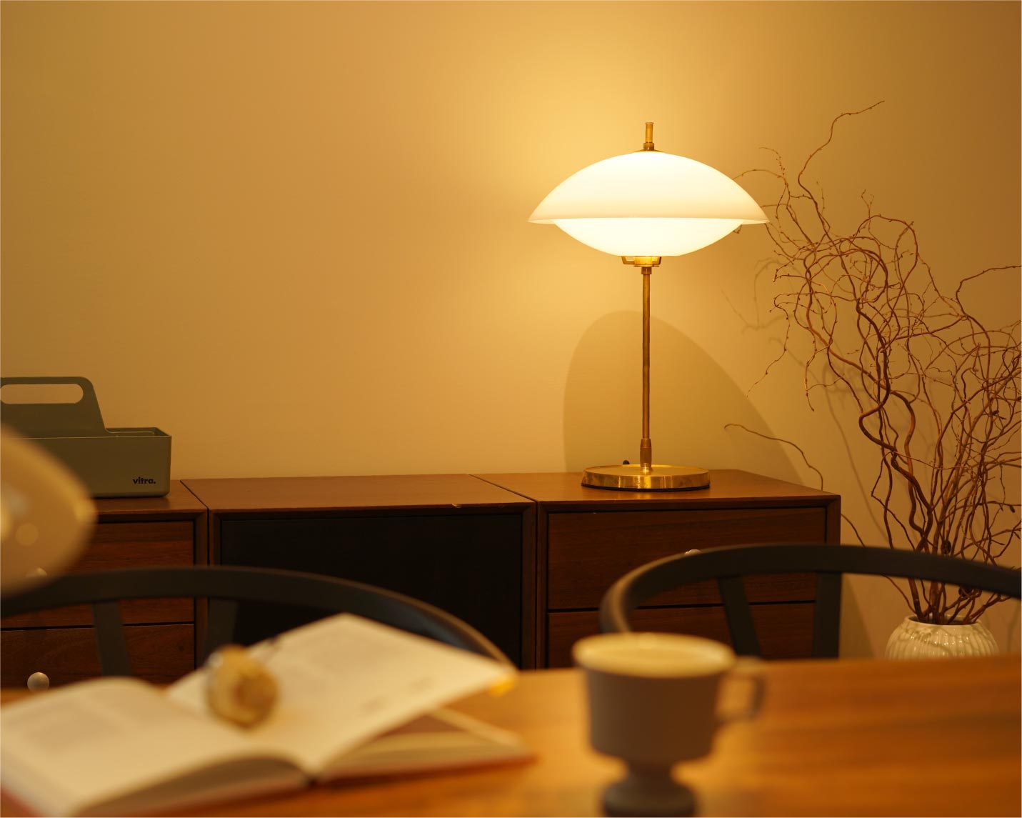 フリッツ・ハンセン（FRITZ HANSEN）CLAM（クラム） テーブルランプ / Φ330