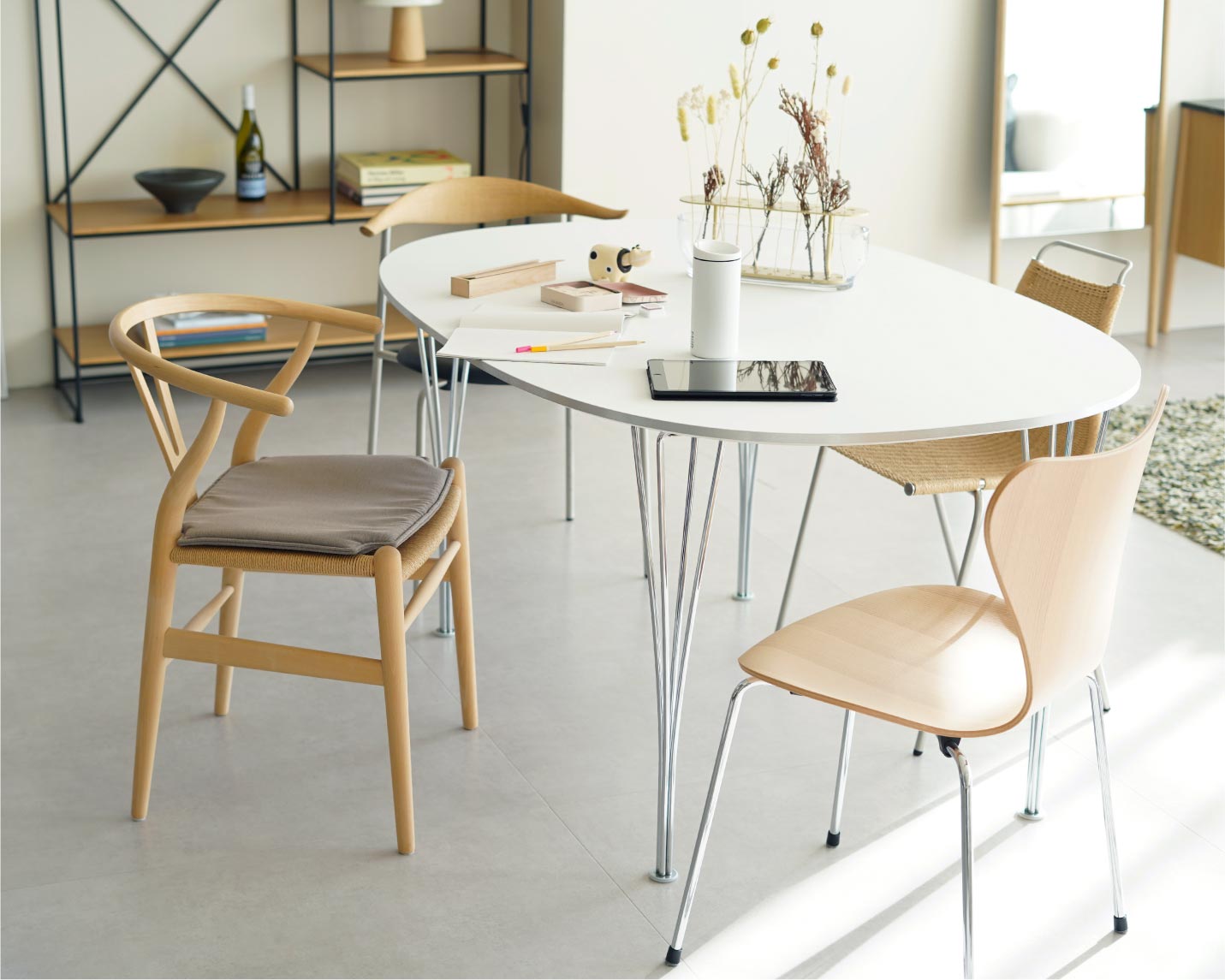 CARL HANSEN & SON （カール・ハンセン＆サン）CH24(Yチェア）ビーチ ソープフィニッシュと好きな椅子の組み合わせのダイニング