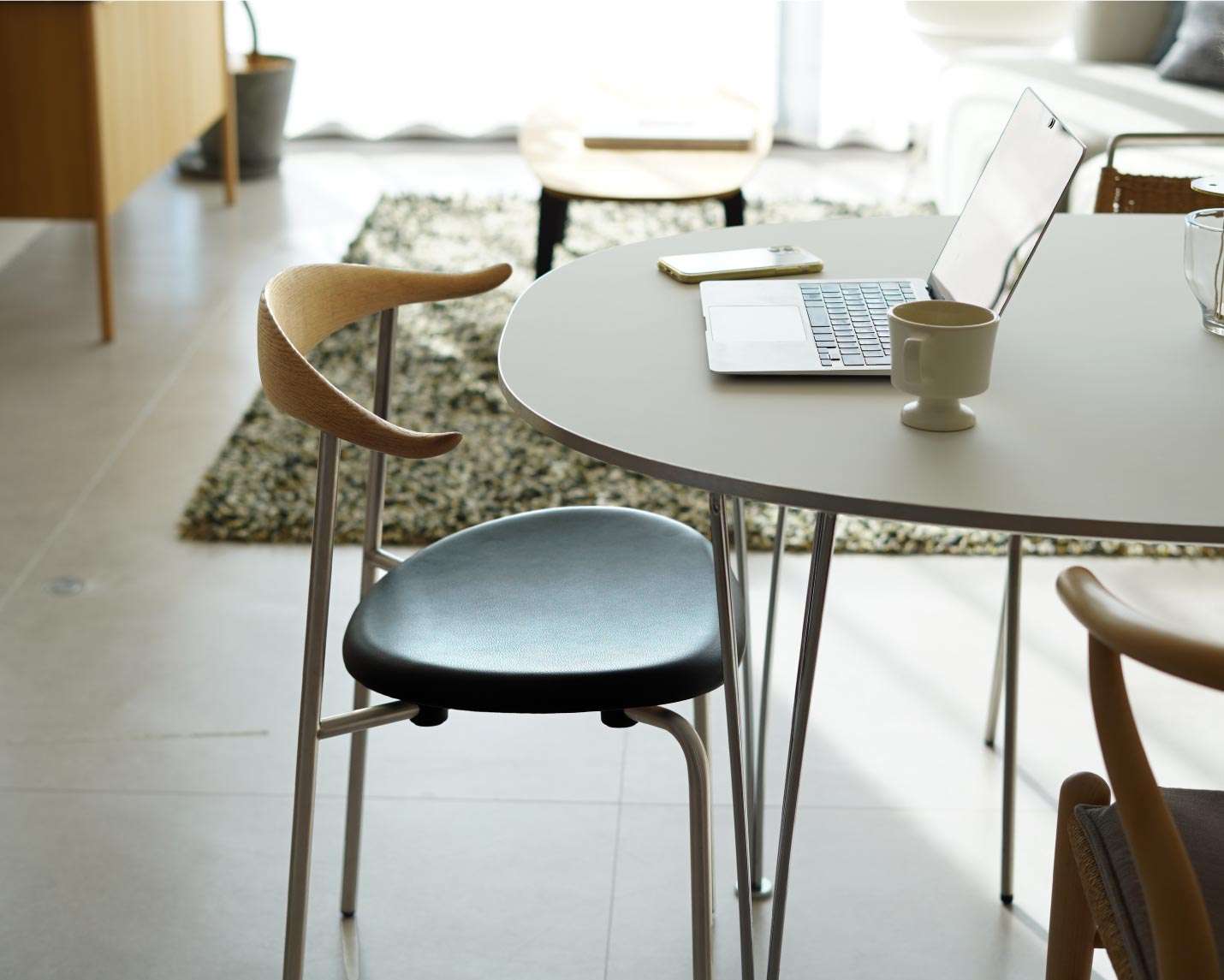 CARL HANSEN & SON （カール・ハンセン＆サン）CH88P