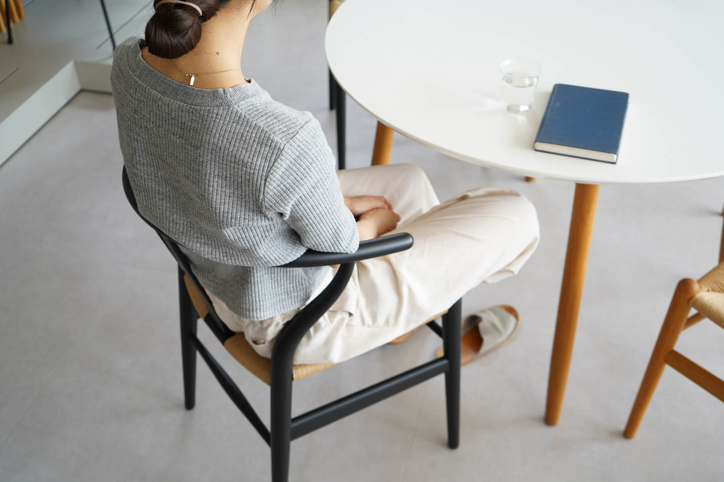 Yチェア CH24 ビーチ SOFT BLACK マットブラック CARL HANSEN & SON（カールハンセン＆サン） ハンス J. ウェグナー