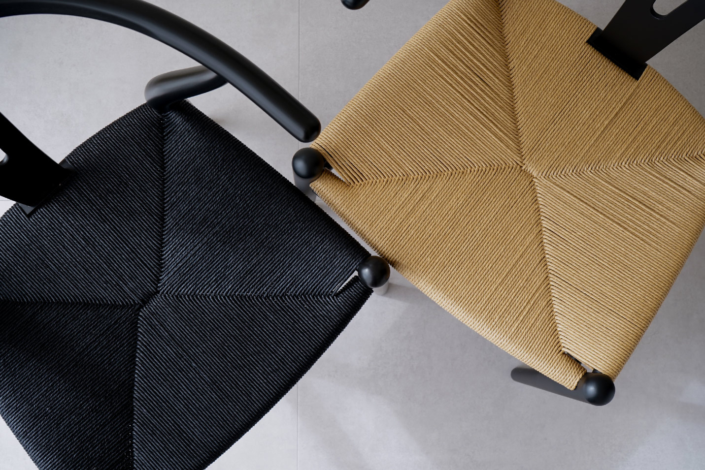 CH24 Yチェア ユーカリブラック