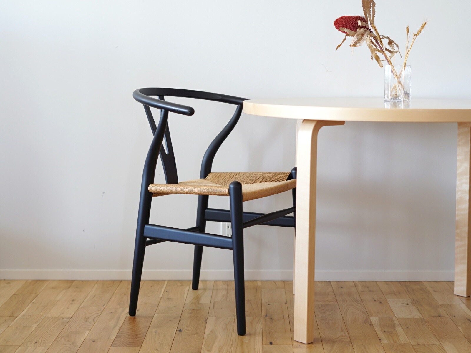 Yチェア CH24 ビーチ SOFT BLACK マットブラック CARL HANSEN & SON（カールハンセン＆サン） ハンス J. ウェグナー