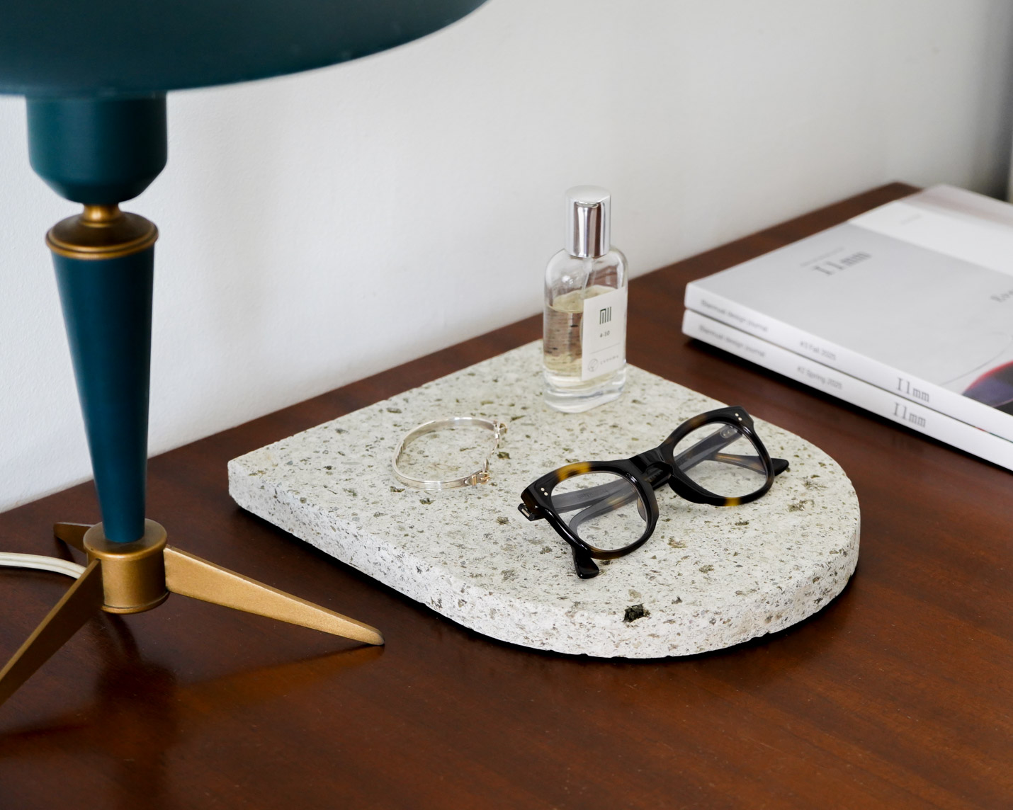 vanillaオリジナル大谷石ハーフラウンドプレート