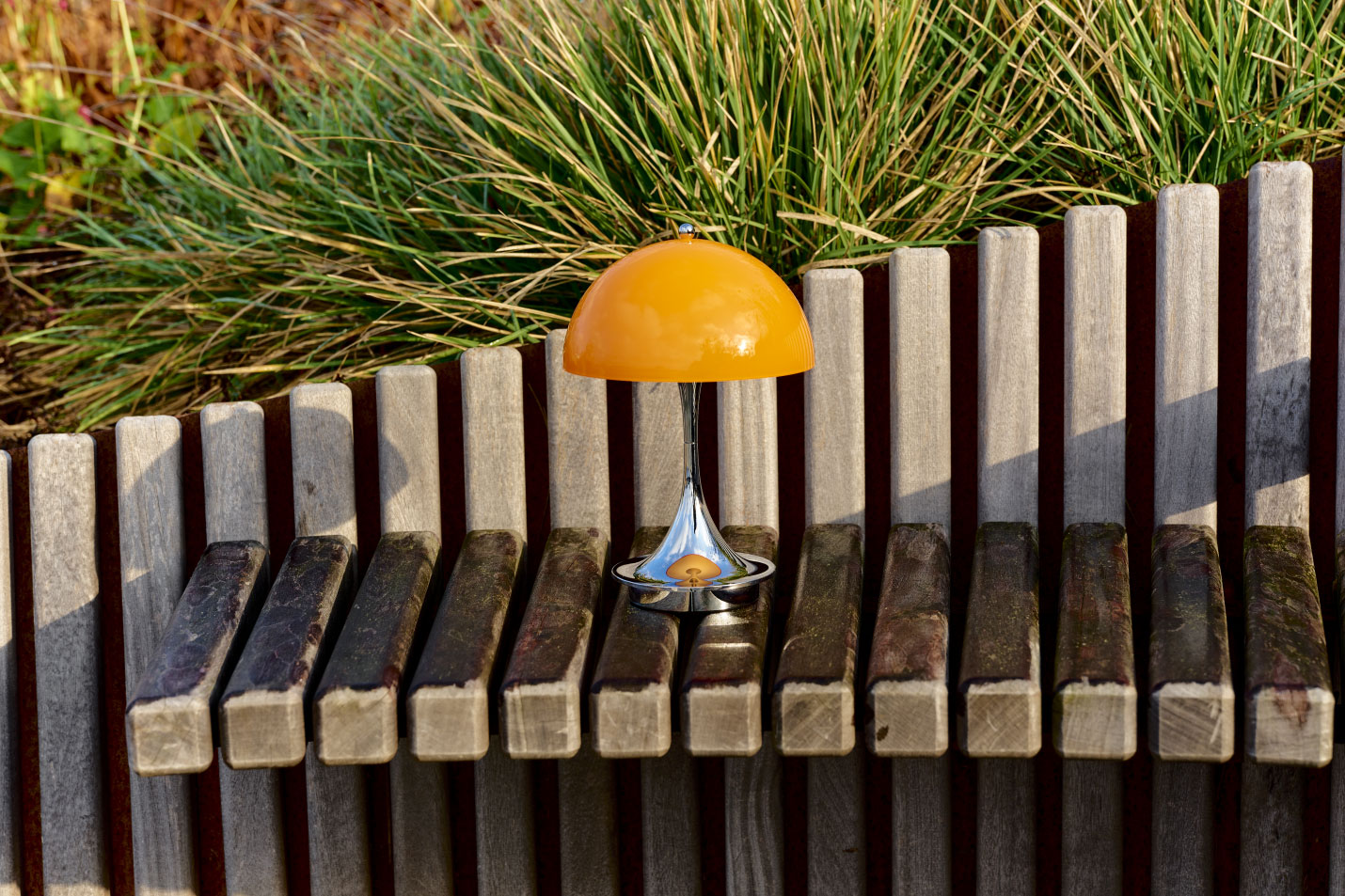 ルイスポールセン(Louis Poulsen) パンテラ 160 ポータブル V3 ORIGINALS オパール・オレンジ・クローム