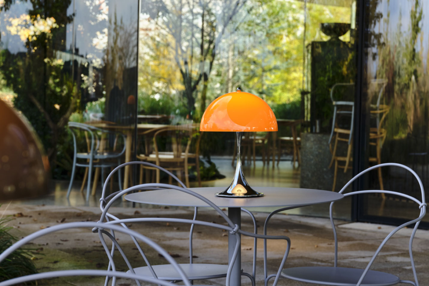 ルイスポールセン(Louis Poulsen) パンテラ 250 ポータブル ORIGINALS オパール・オレンジ・クローム