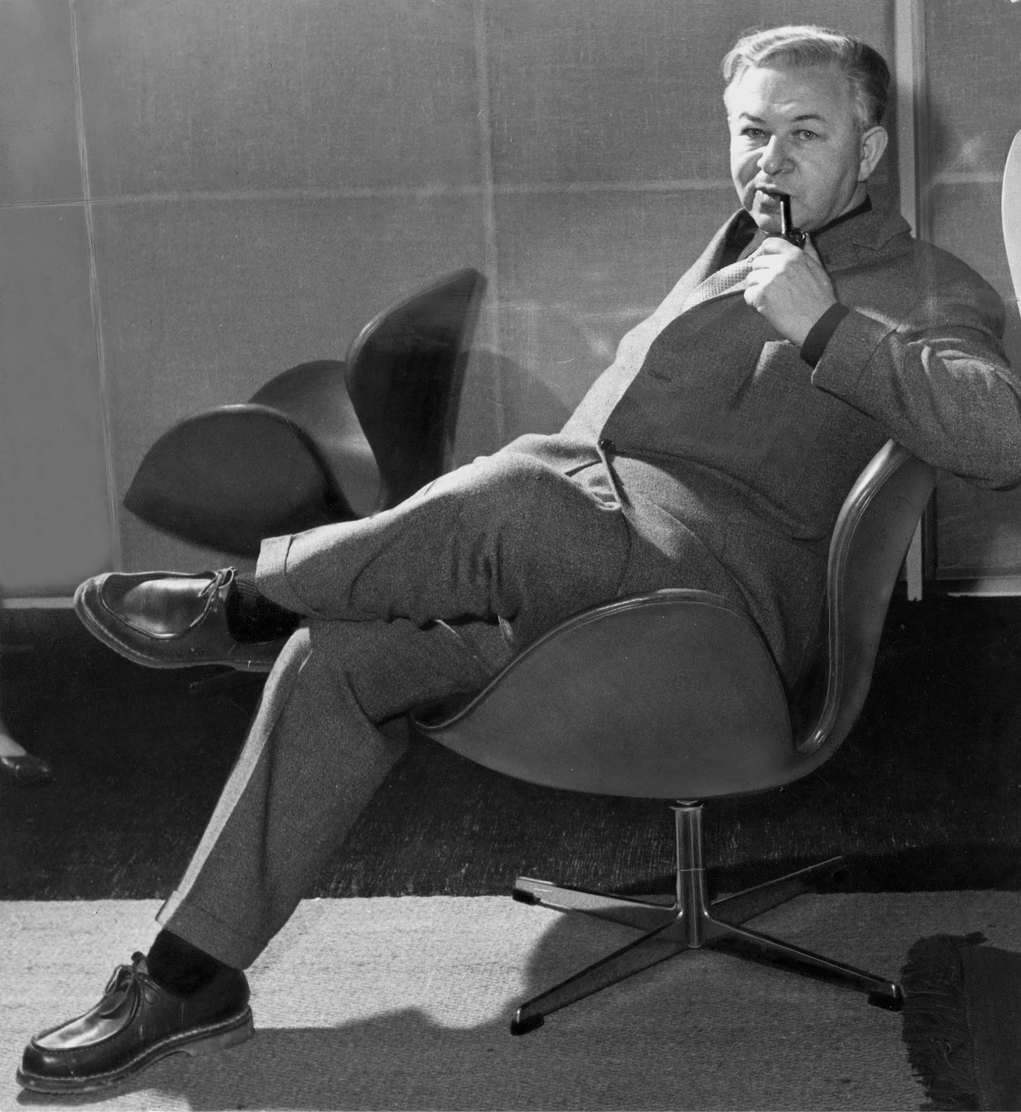 フリッツ・ハンセン（FRITZ HANSEN）デザイナーアルネ・ヤコブセン