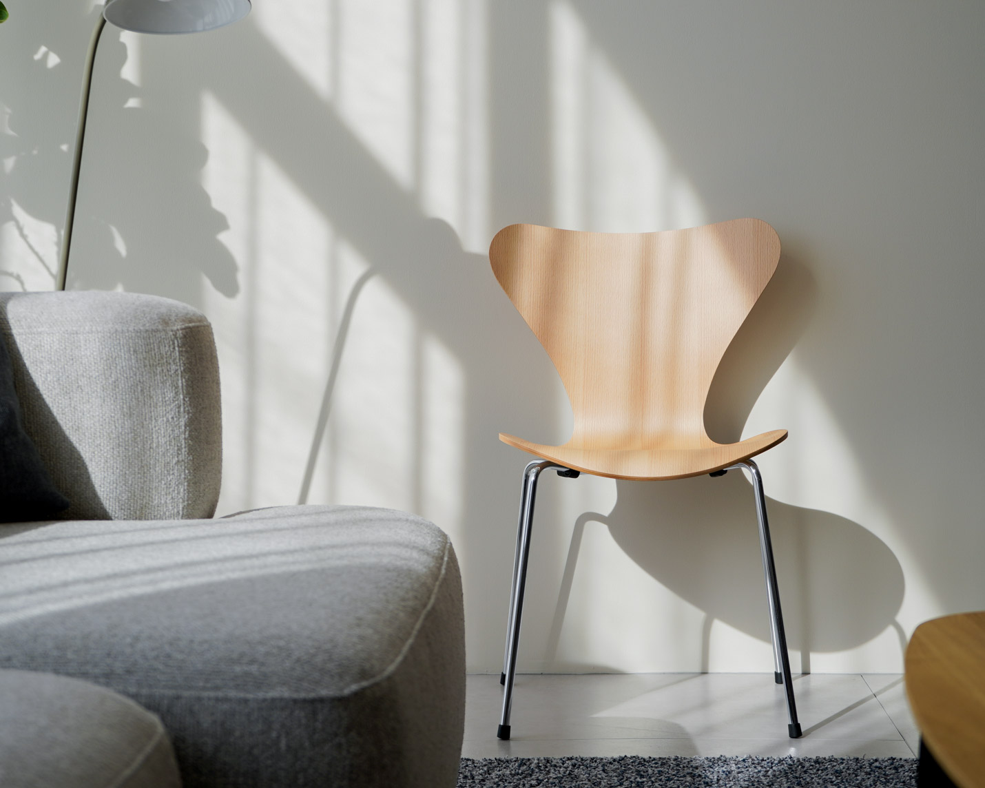 フリッツ・ハンセン（FRITZ HANSEN）SERIES 7（セブンチェア） クリアラッカー / ビーチ クロームベース