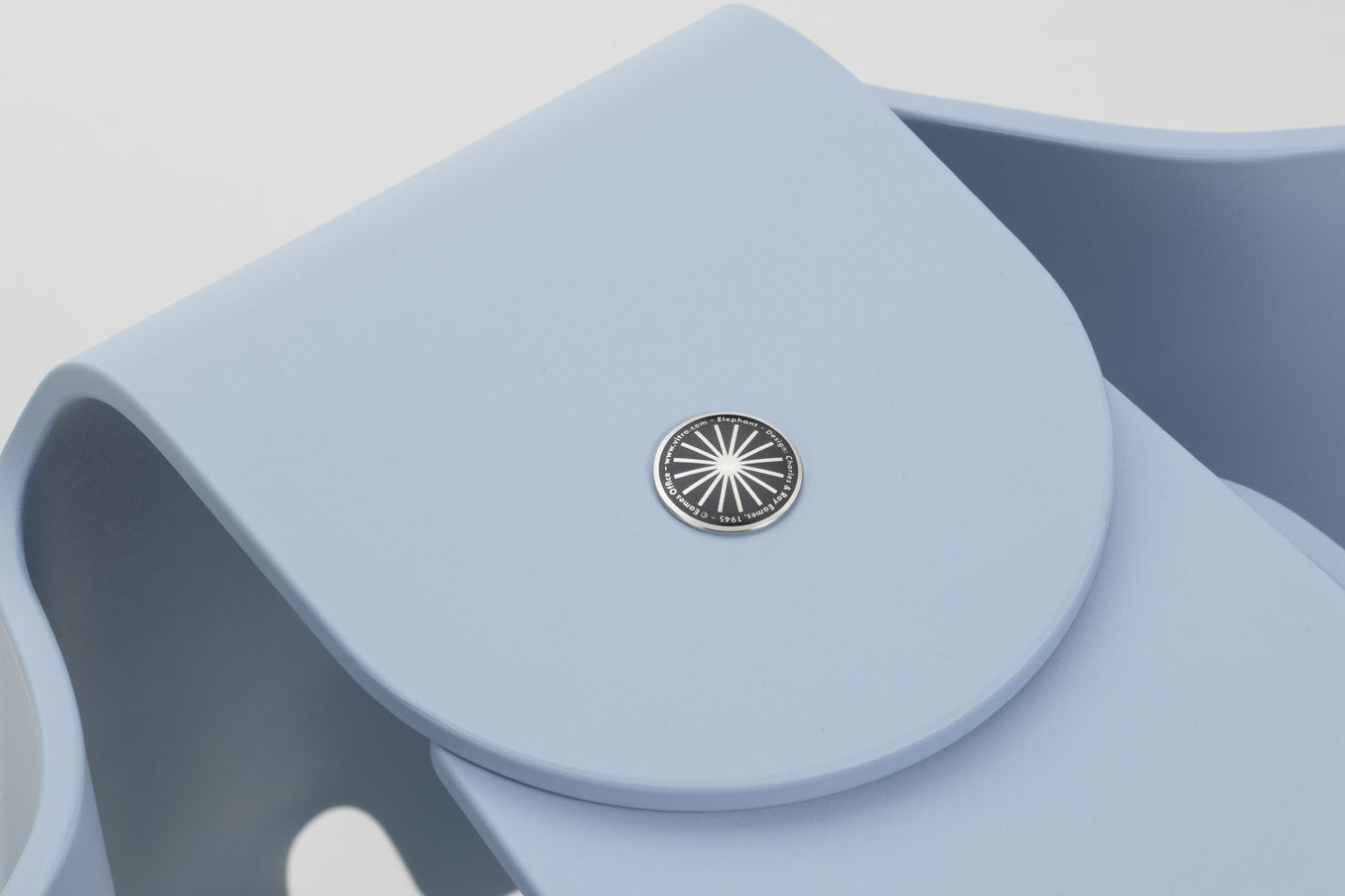 Vitra（ヴィトラ）イームズエレファントRE