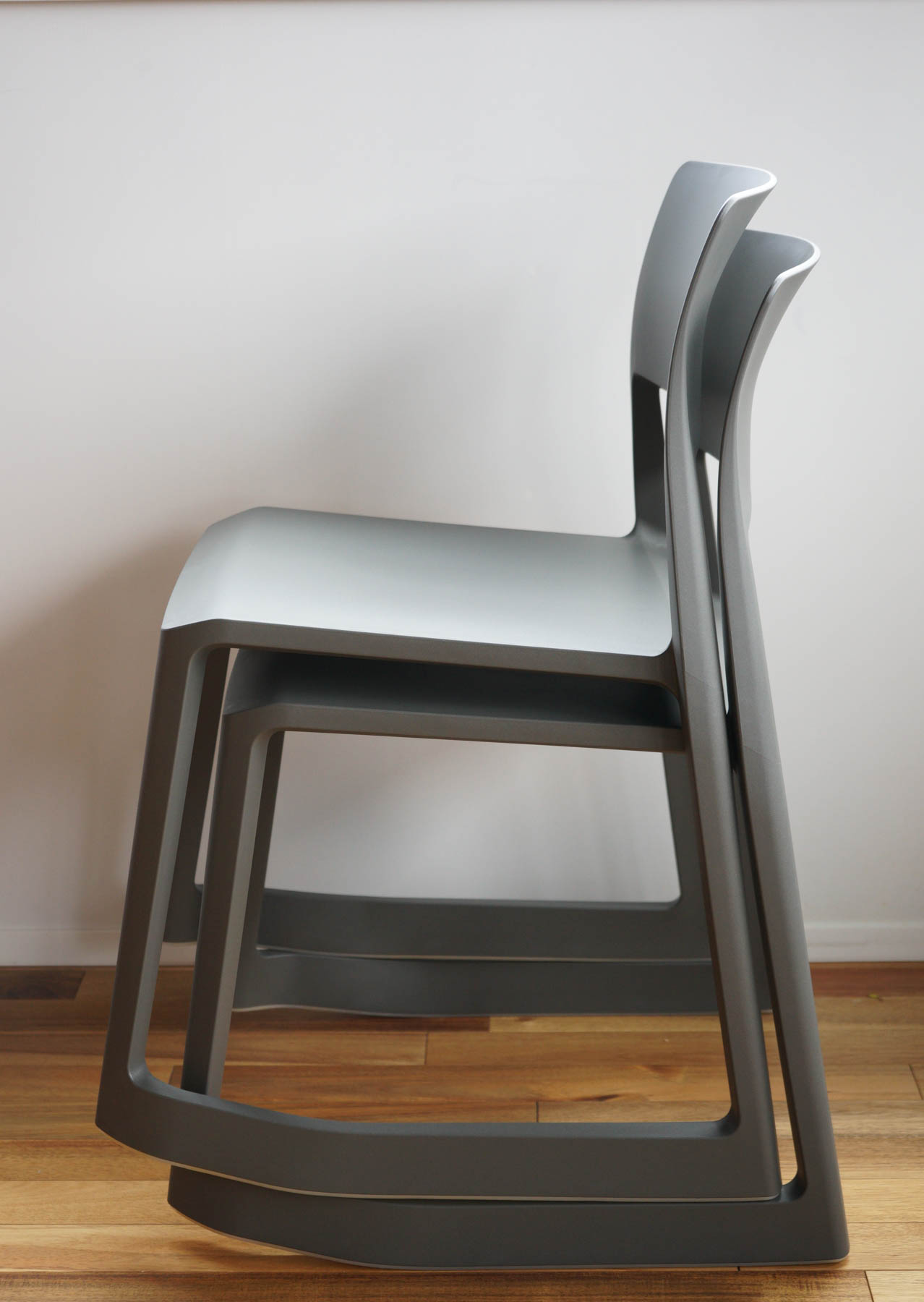 Vitra（ヴィトラ） Tip Ton Chair(ティプトンチェア)のスタッキング