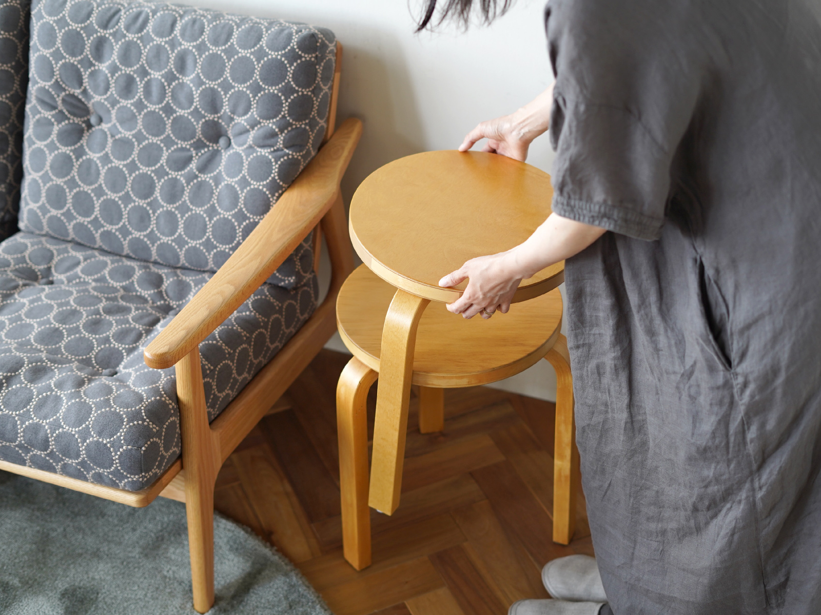 artek (アルテック)  3本脚 スツール stool60 ハニー