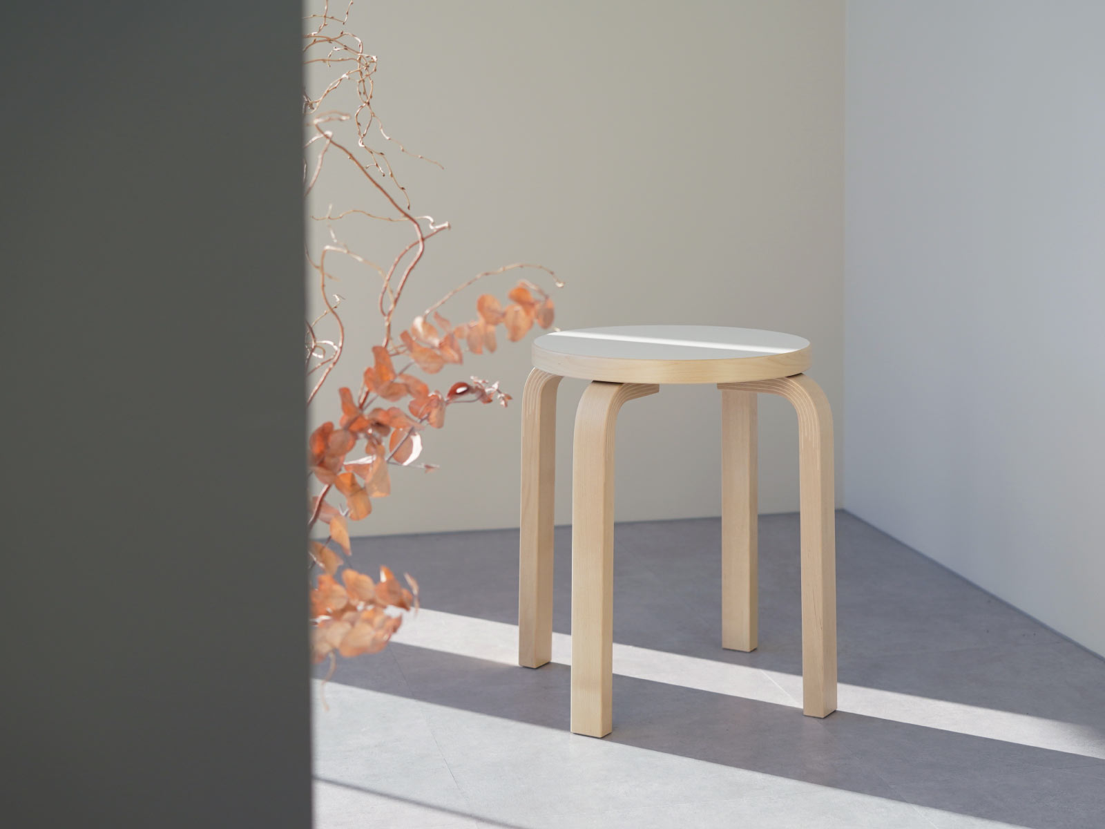 artek (アルテック)  4本脚 スツール stool e60 ホワイトラミネート