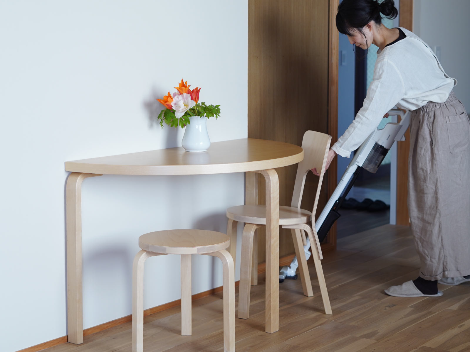 artek (アルテック) テーブル 95 W120×D60×H72cm 半円形 / ナチュラルラッカー