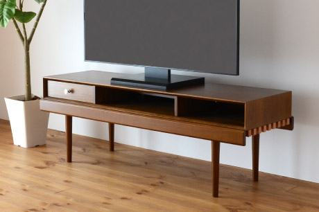 826STANDARD TV台