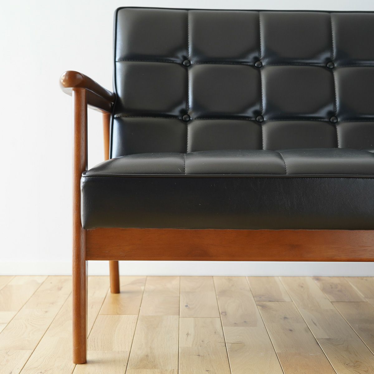 カリモク60 Kチェア 2シーター スタンダードブラック［W36143BW］ 商品画像6