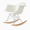 ハーマンミラー（Hermanmiller）イームズ アームシェルチェア RAR ホワイト クロームベース メープル［RAR. 47 UL ZF］