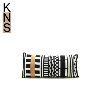 カリモクニュースタンダード ストライプスクッション （Karimoku New Standard Stripes Cushion） スモール［K3400AKA］