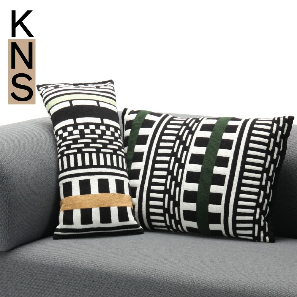 カリモクニュースタンダード ストライプスクッション （Karimoku New Standard Stripes Cushion）スモール×ラージ セット