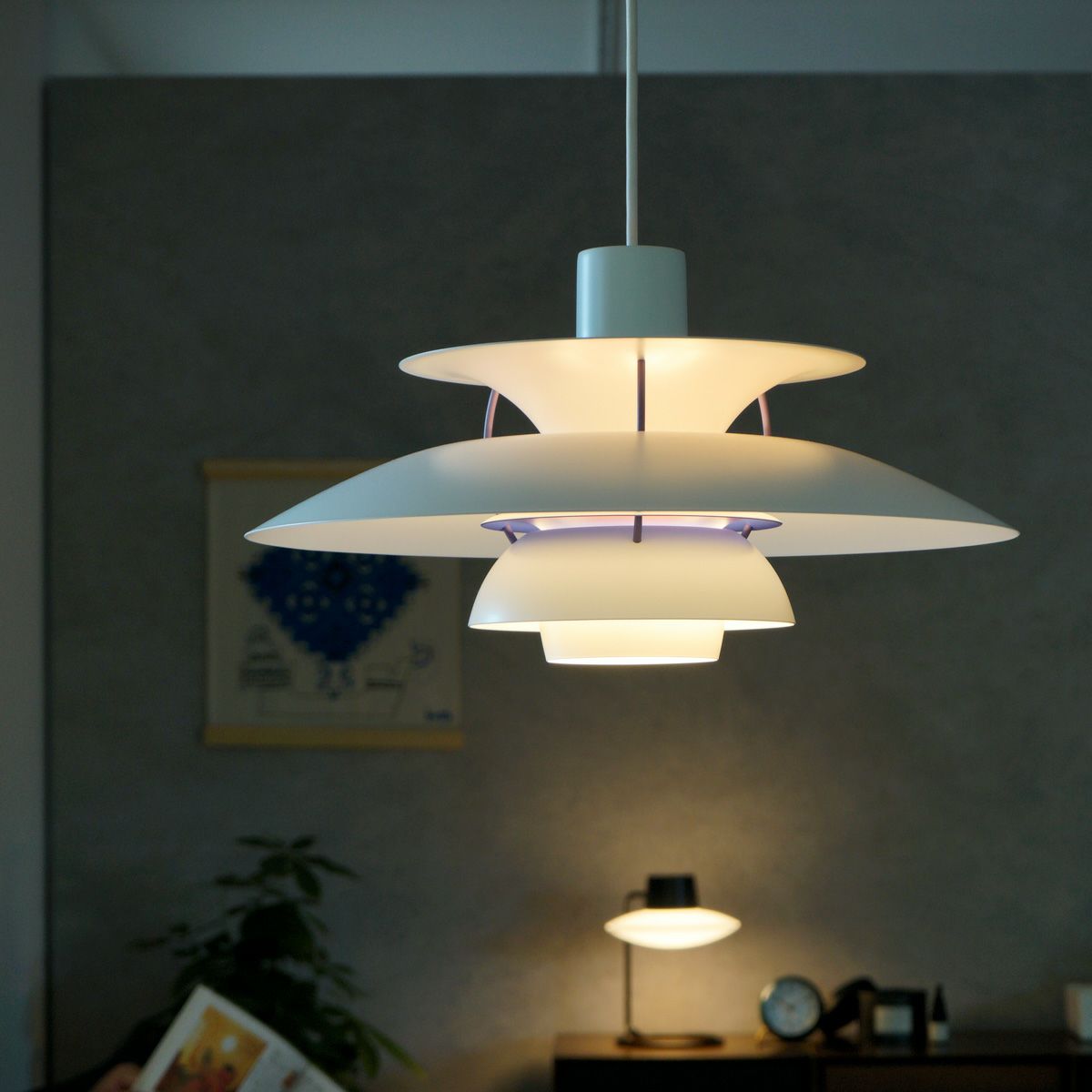 正規品】Louis Poulsen（ルイスポールセン）PH5 クラシックホワイト 