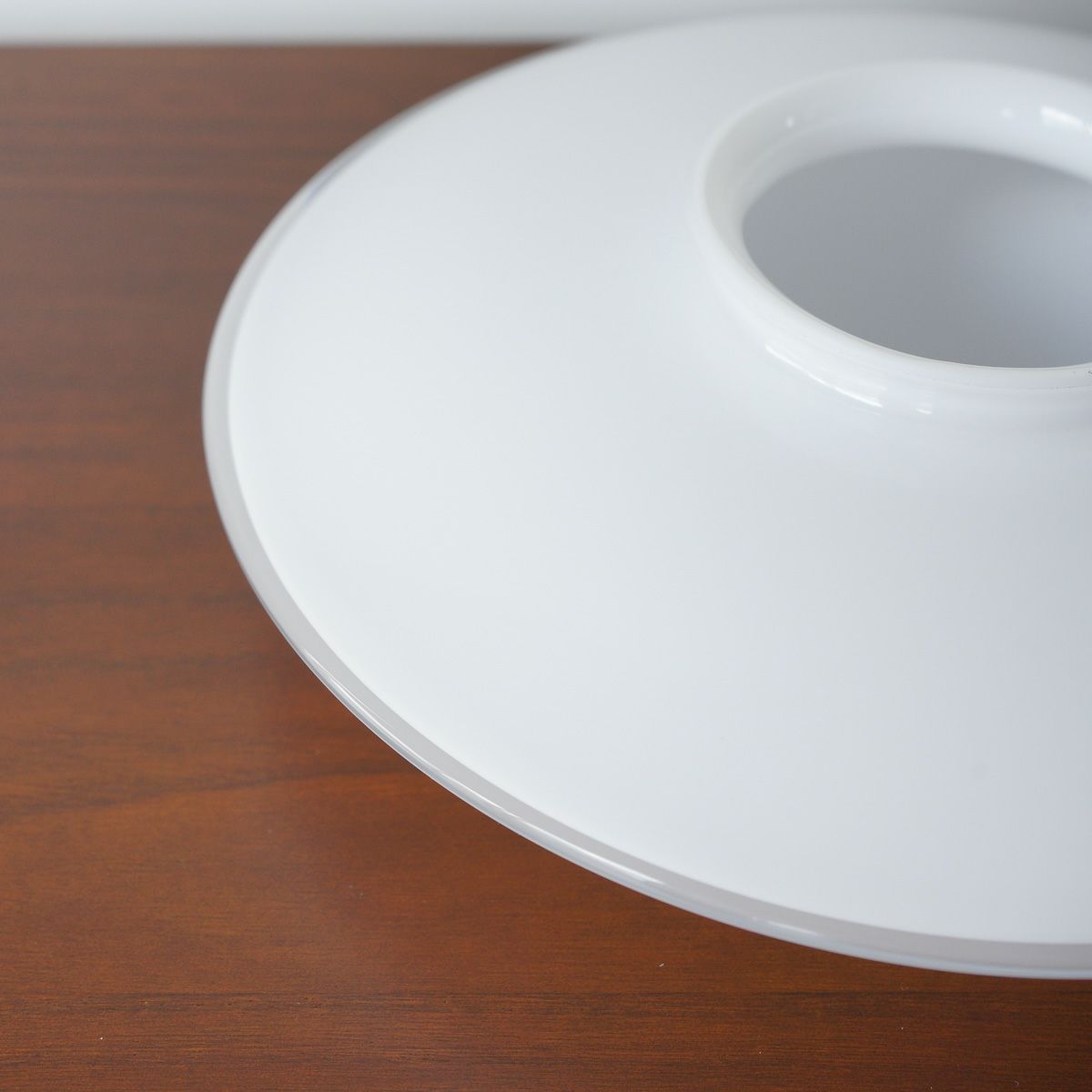 ルイスポールセン（Louis Poulsen） AJ オックスフォードテーブルランプ / H280 乳白ガラス