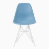 ハーマンミラー（Hermanmiller）イームズ サイドシェルチェア DSR ペールブルー ホワイトベース［DSR. 91 PBU E8］