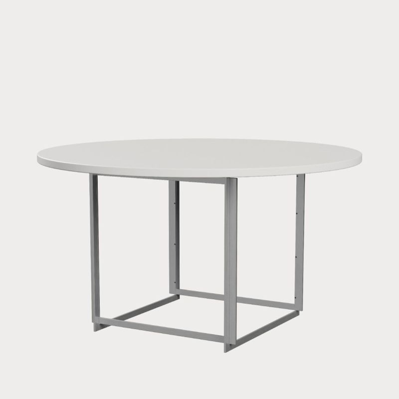 FRITZ HANSEN（フリッツ・ハンセン）PK58 テーブル / ホワイト