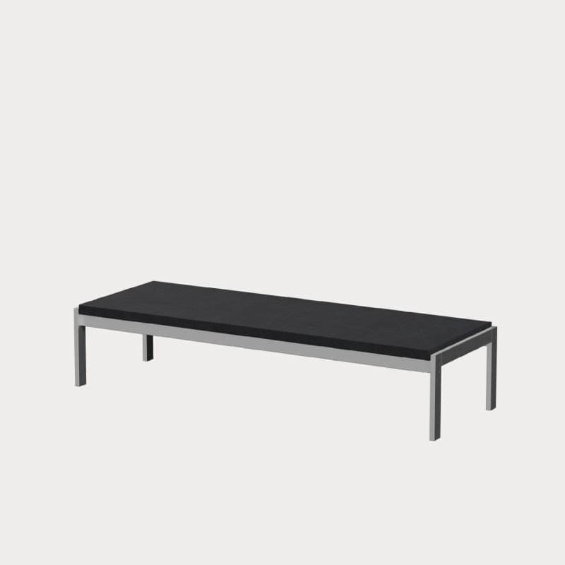 FRITZ HANSEN（フリッツ・ハンセン）PK62 サイドテーブル