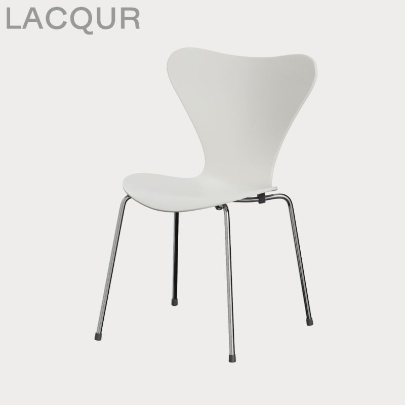 FRITZ HANSEN（フリッツ・ハンセン）SERIES 7（セブンチェア） ラッカー / ホワイト