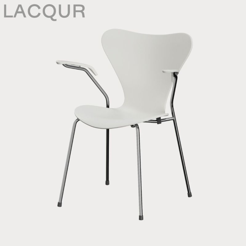 FRITZ HANSEN（フリッツ・ハンセン）SERIES 7（セブンチェア）アームチェア ラッカー / ホワイト