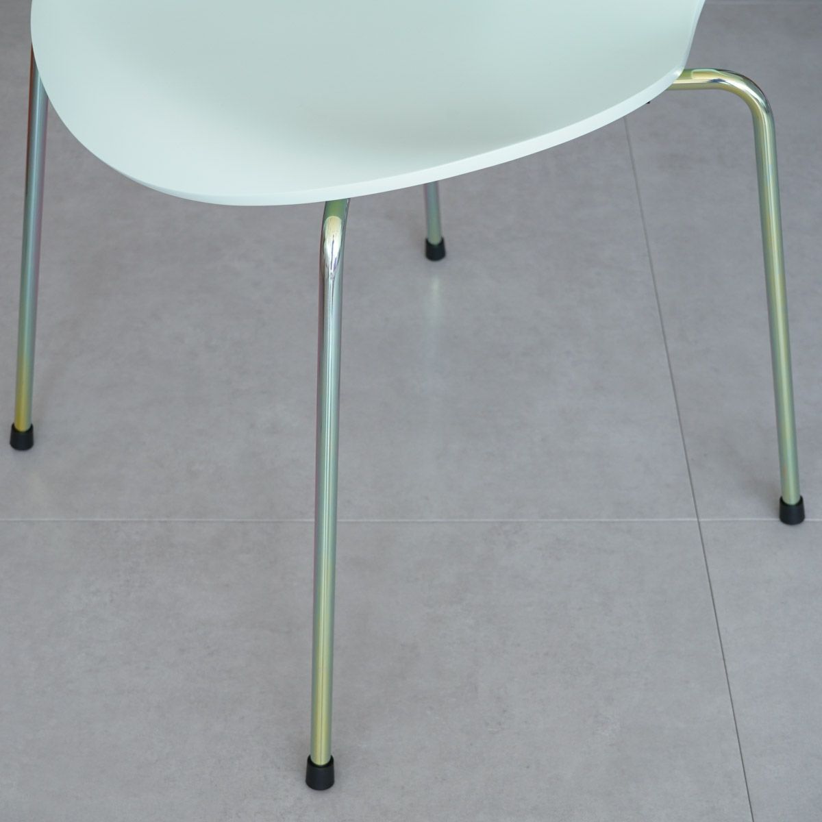 FRITZ HANSEN（フリッツ・ハンセン）SERIES 7（セブンチェア）  ラッカー / 7:14 AM GREEN（グリーン×レインボーベース）