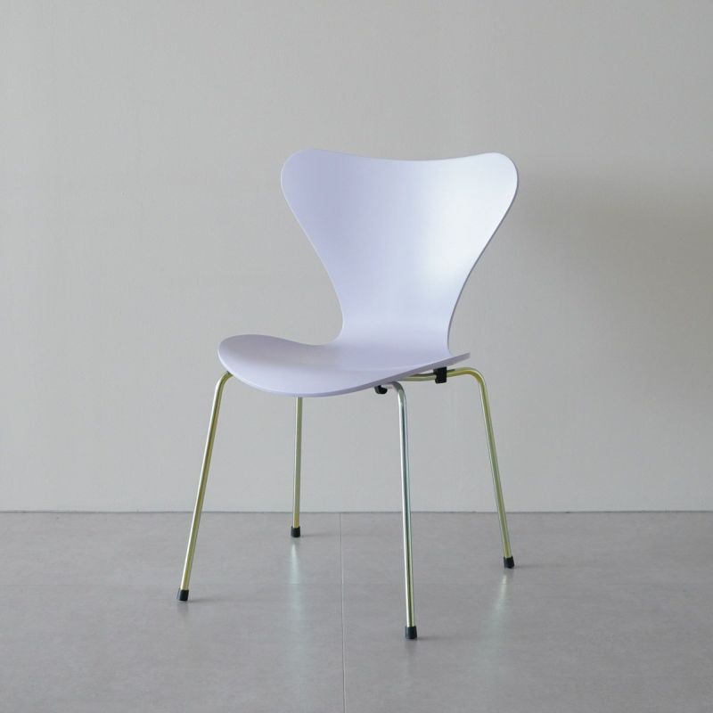 FRITZ HANSEN（フリッツ・ハンセン）SERIES 7（セブンチェア）  ラッカー / 7:14 AM VIOLET（バイオレット×レインボーベース）