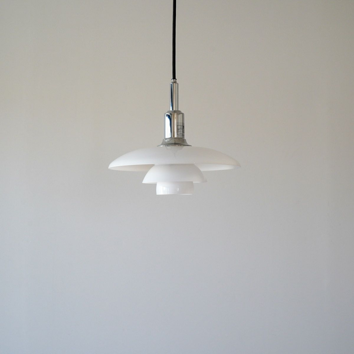  《撮影使用品》ルイスポールセン（Louis Poulsen） PH 3/2 ペンダント / シルヴァー・クローム